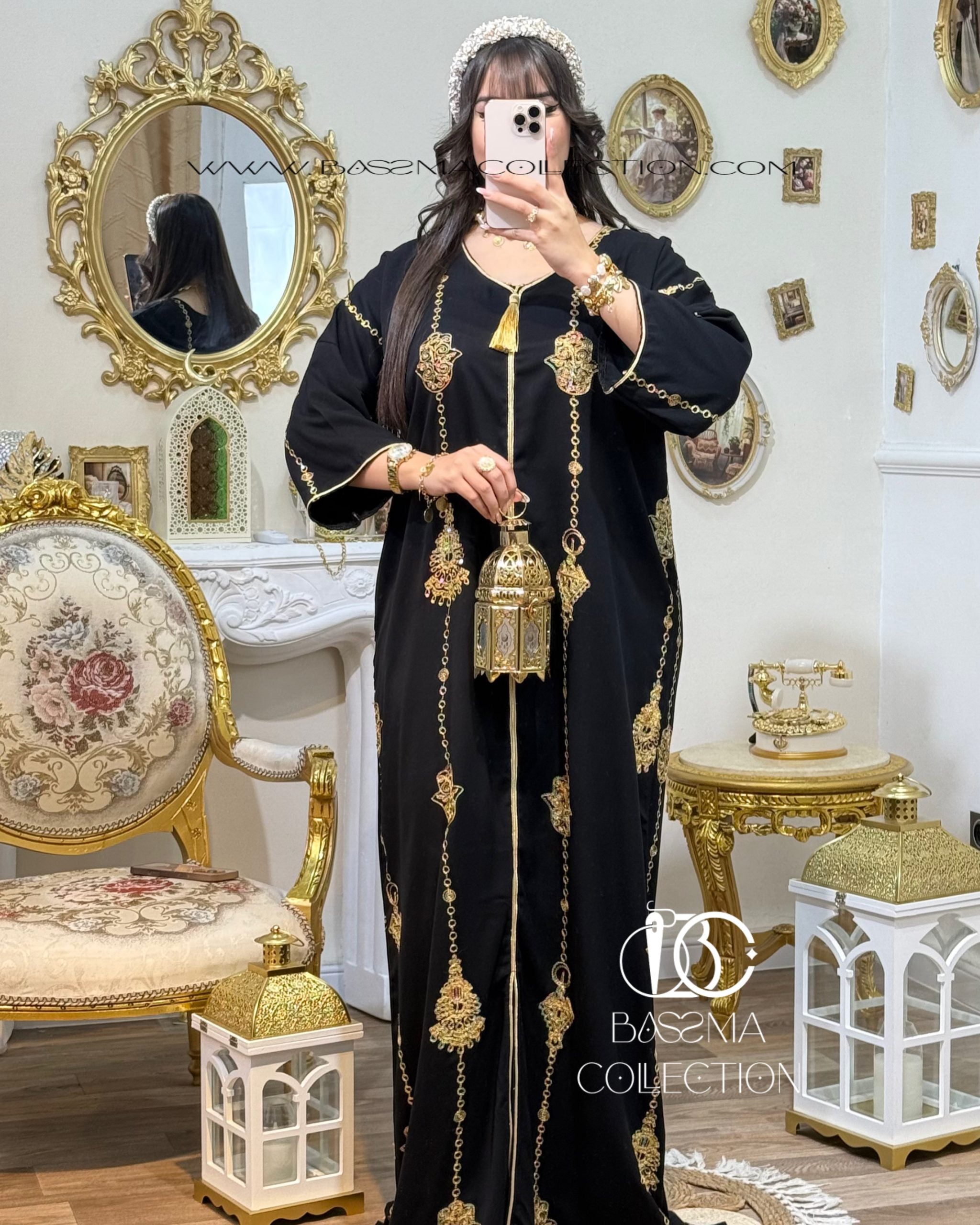 Robe قمر🖤
